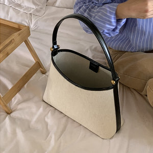 CHACHA  Whiterm Shoulder Bag