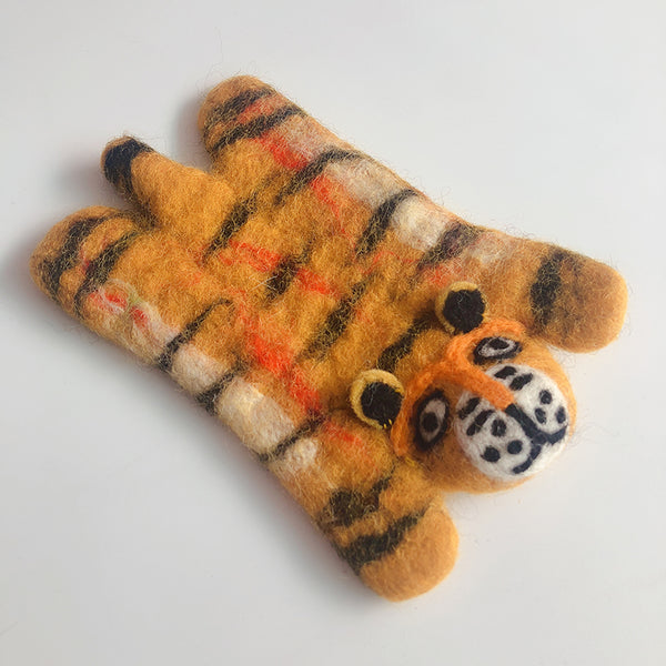 Load image into Gallery viewer, Miyake - Handmade Little Zoo Coasters