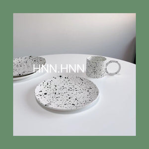 HNN design - Handmade Giant Handle Mug