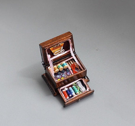 Minimum World 1:12 Handmade Antique Sewing Kit