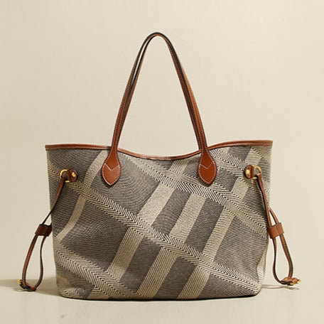 RACA X DSGUTWO Raffia Tote