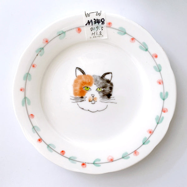 Load image into Gallery viewer, Miyake x Meow Thing Hand-painted Dinner Plates
