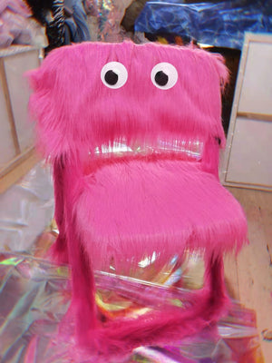 LUXXE Monster Chair