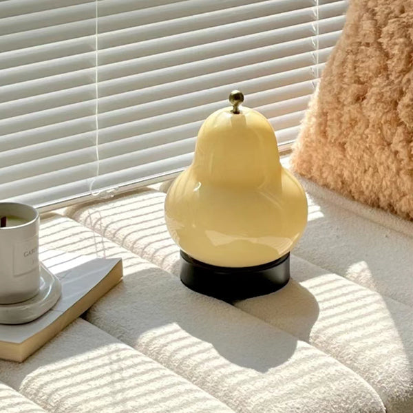 Load image into Gallery viewer, Alisa x Raca Pear Table Lamp
